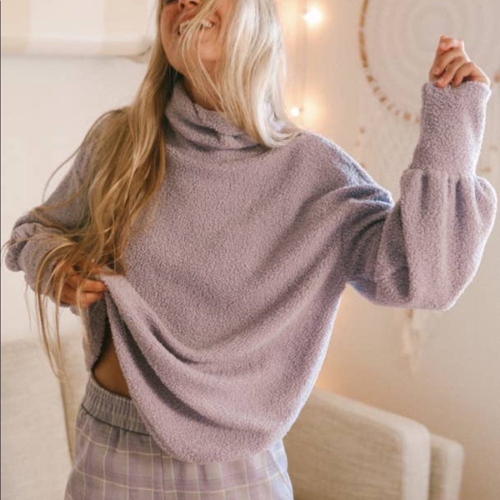 Lavender Sherpa Turtle Neck
